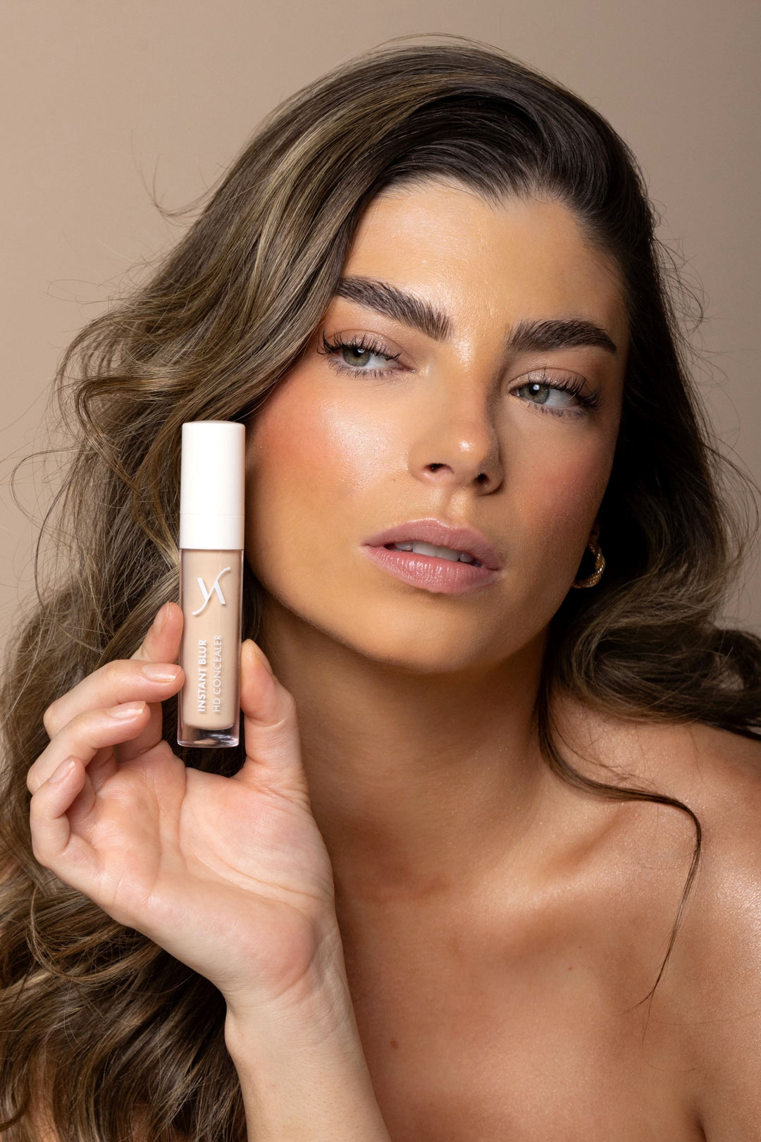 Instant Blur HD Concealer