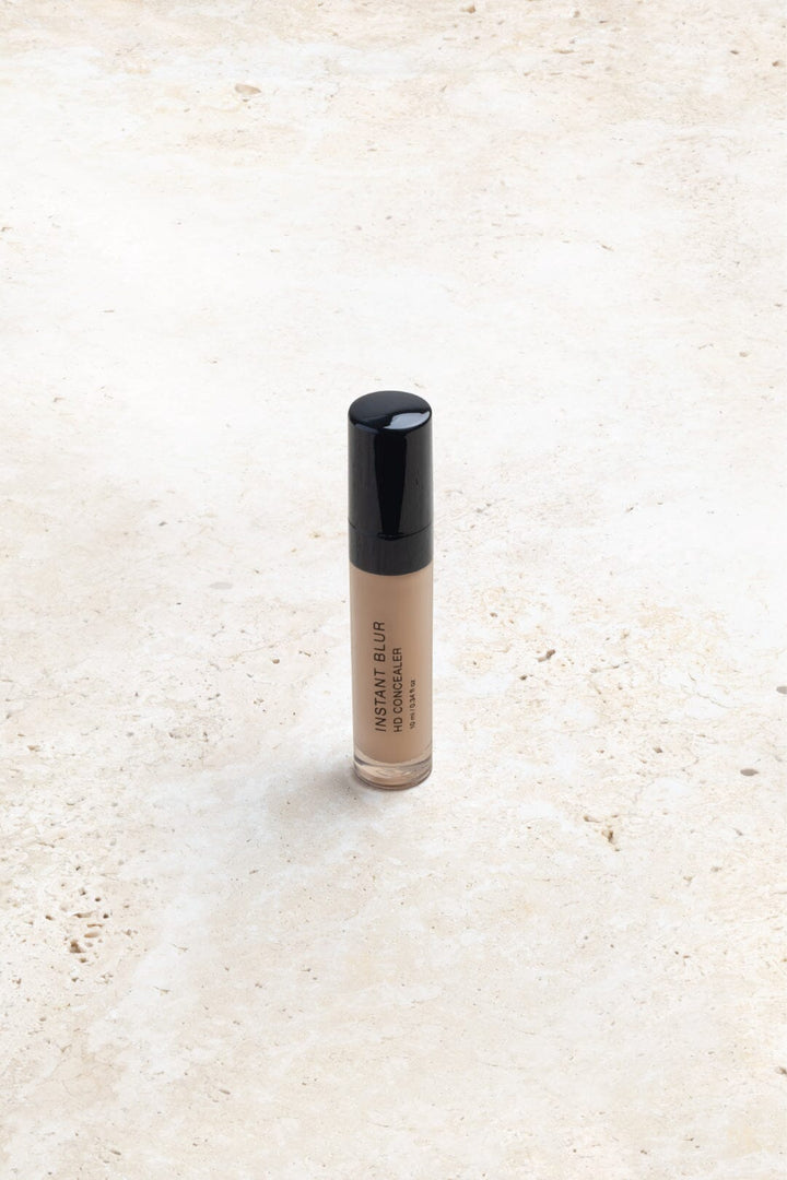 Instant Blur - HD Concealer