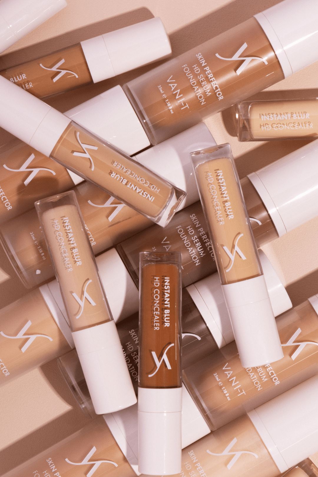 NEW Instant Blur HD Concealer