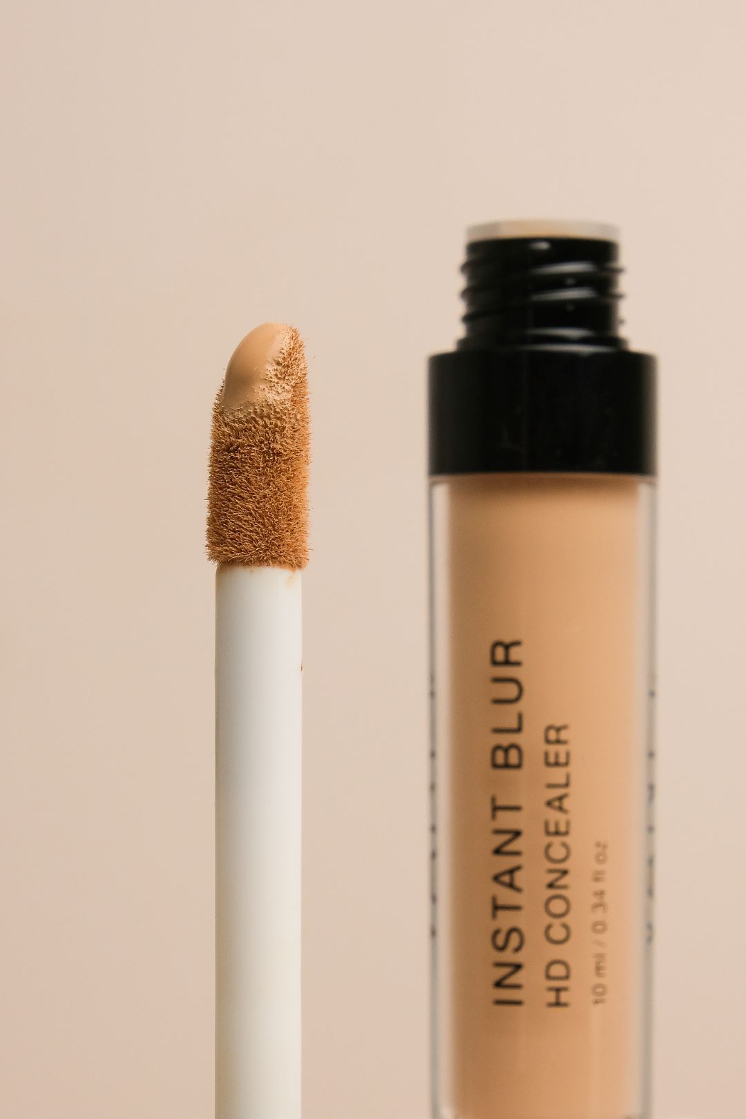 Instant Blur - HD Concealer